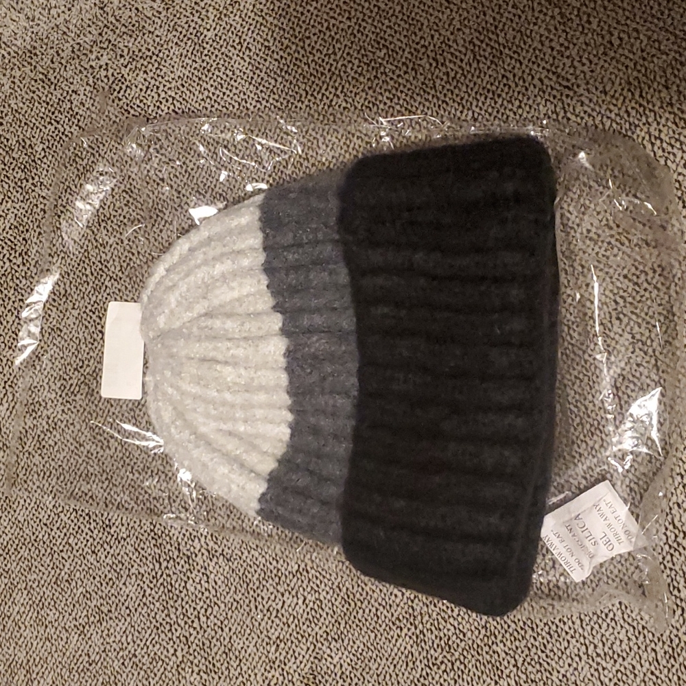 Black and grey beanie NWT